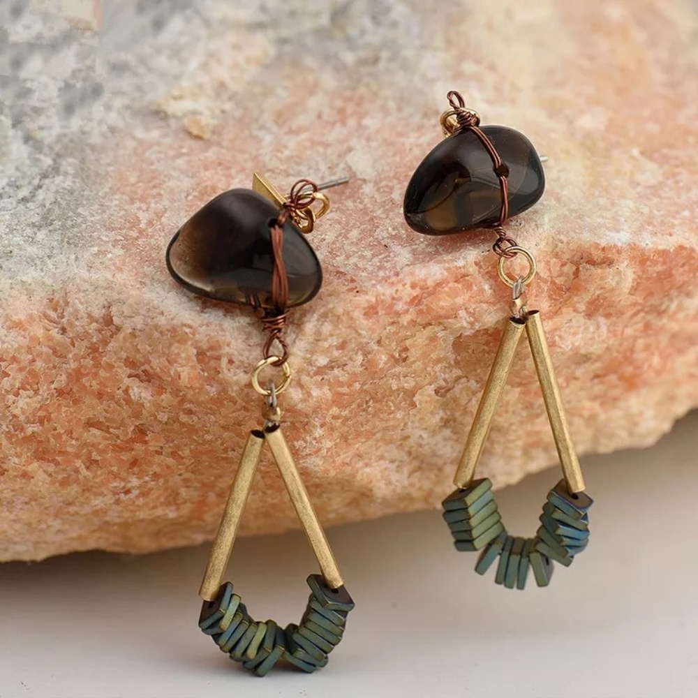 Beautiful Ston Drop Earrings